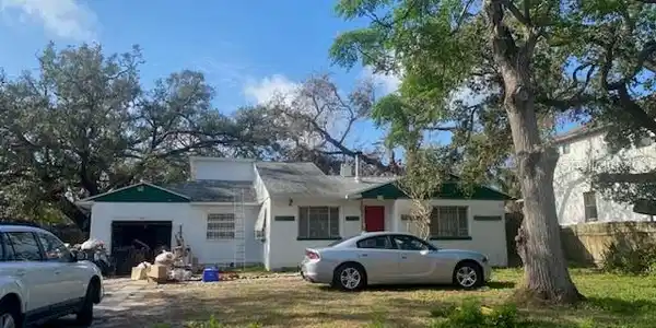 2804 W FOSTER AVENUE