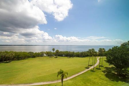 2618 COVE CAY DRIVE