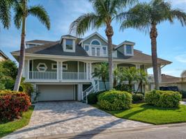 15 SUNSET BAY