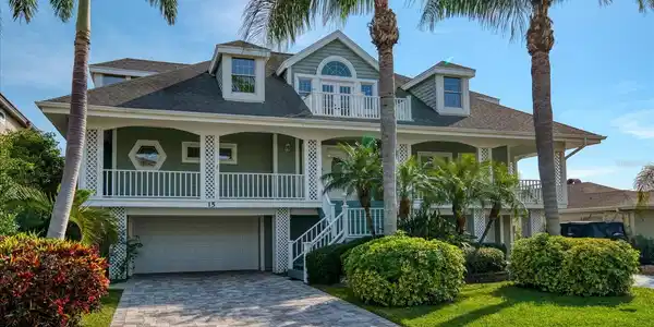 15 SUNSET BAY