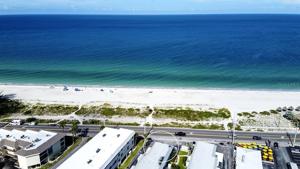 611 GULF N