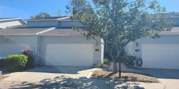 114 W TARGA COURT