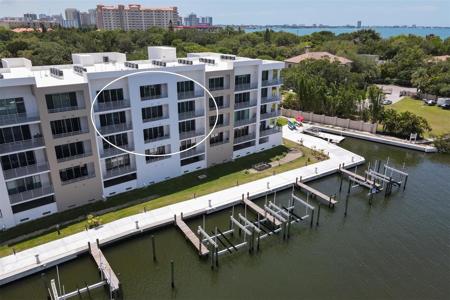 1709 N TAMIAMI TRAIL