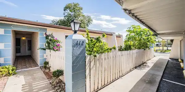 1318 MORELAND DRIVE