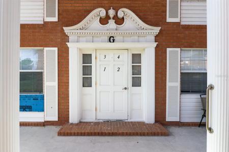 4158 TAMIAMI TRAIL