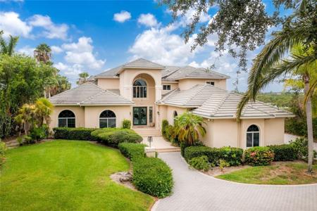 425 TITIAN DRIVE
