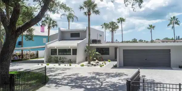 5303 SEA FOREST DRIVE