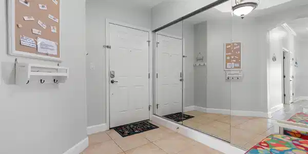 Image 4 Image 4