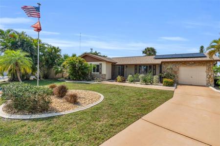 1055 WINSOME ROAD