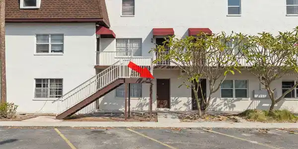 9205 TUDOR DRIVE