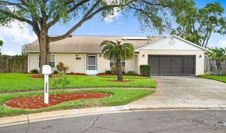 2200 REYNARD PLACE