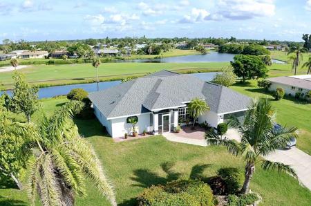 32 OAKLAND HILLS COURT