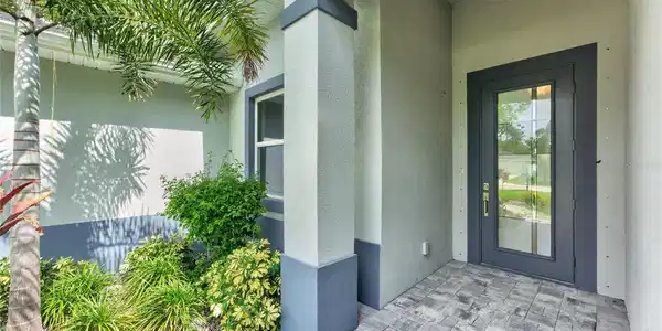 Image 4 Image 4