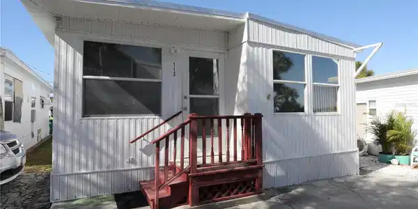 113 AURA STREET