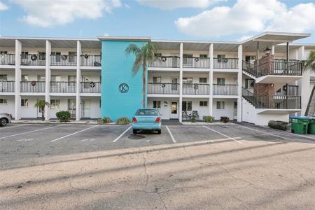 2427 FLAMINGO BOULEVARD