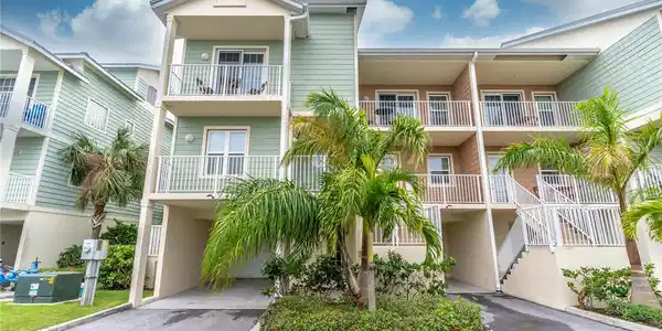 3258 MANGROVE POINT