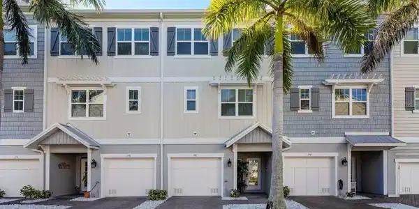 196 HAVEN BEACH DRIVE