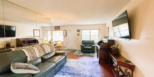 96 SPRING LAKE