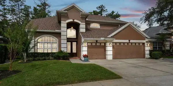 10428 GREENMONT