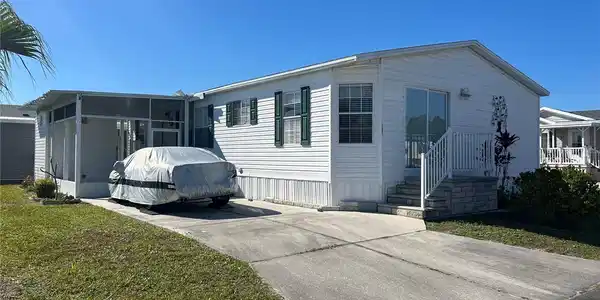 1000 KINGS HIGHWAY