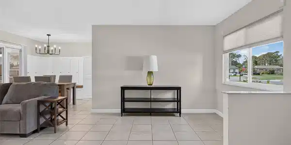 Image 4 Image 4