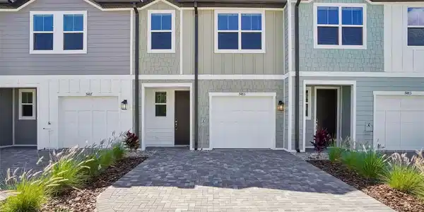 7485 DEER VALLEY CIRCLE