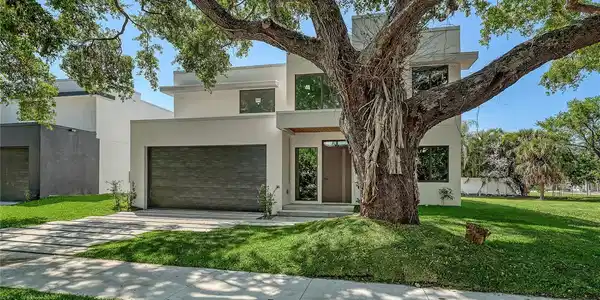 1730 WISCONSIN LANE