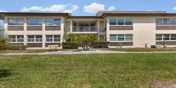 4712 MARINE PARKWAY