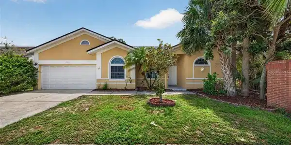 11318 POCKET BROOK DRIVE