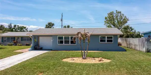51 BEECHWOOD