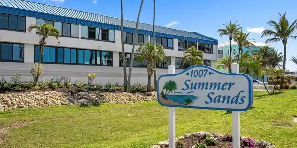 1007 GULF DRIVE N
