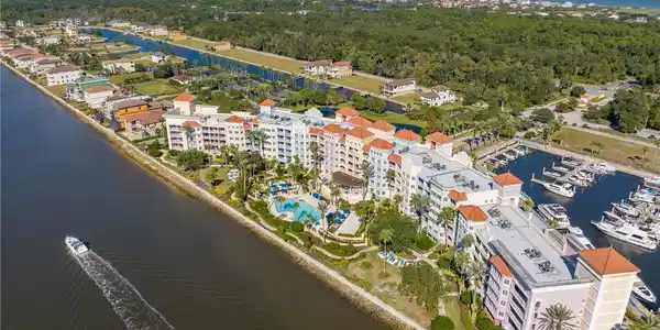 102 YACHT HARBOR DRIVE
