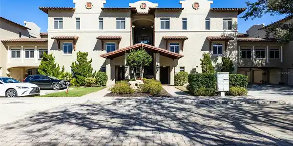 112 CLUB HOUSE DRIVE