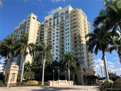 800 N TAMIAMI TRAIL