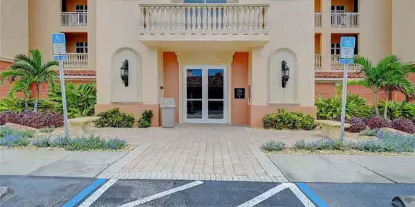 250 MINORCA BEACH WAY