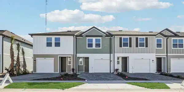 7646 DEER VALLEY CIRCLE