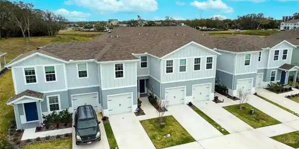 3138 VICTORIA INLET DRIVE