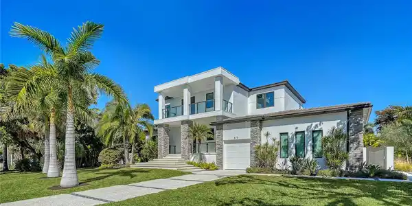 575 S SPOONBILL DRIVE