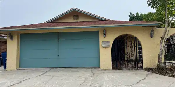 4932 MARLIN DRIVE