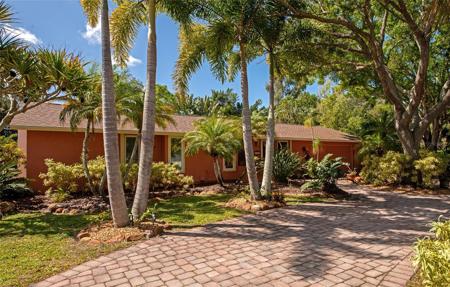 4435 LORDS DRIVE