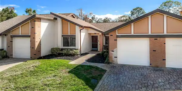 7385 CRESTWOOD DRIVE