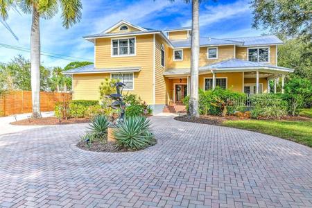 8823 FISHERMENS BAY DRIVE