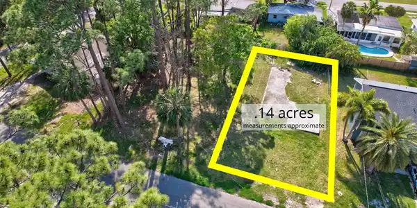 7131 OAKWOOD DRIVE