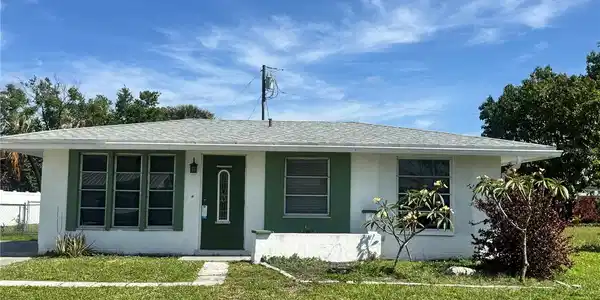 166 DARTMOUTH DRIVE NW