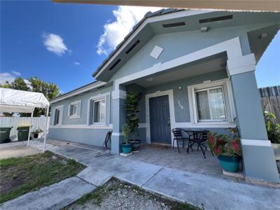 715 SE 12TH TERRACE