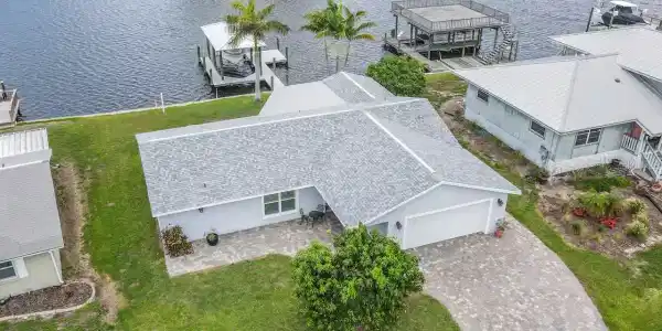 1203 SABLE COVE