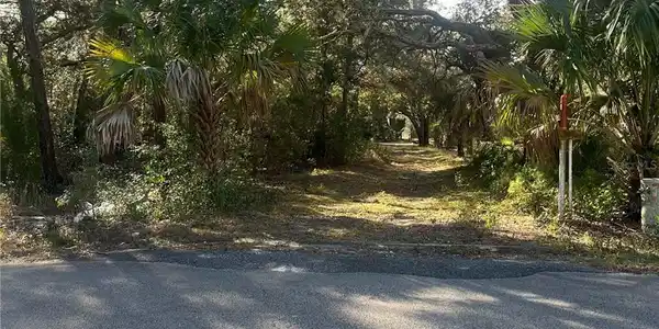 0 YEARLING AVENUE