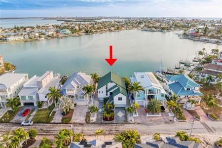 901 BAY POINT DRIVE