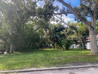 27TH AVENUE S