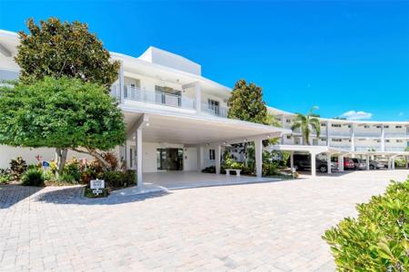 100 SANDS POINT ROAD